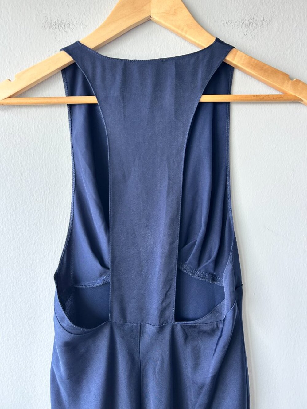ASOS DESIGN Bias Cut Plunge Satin Midi Dress Racerback Navy US 2 NWT - Picture 5 of 9